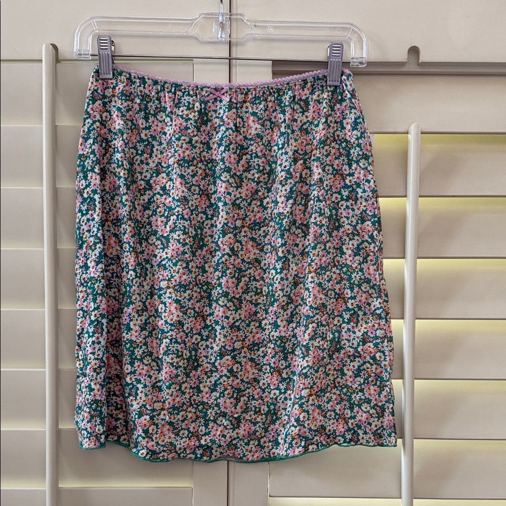 love, Fire Floral Mini Skirt - Green and Peach